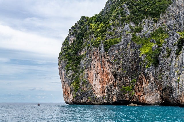 Hidden Villas in Phi Phi Island