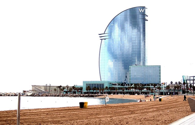 Luxury Hotels in Barcelona With Sea View Near Barceloneta Beach for Couples