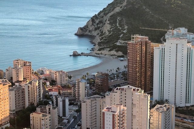 Luxury Resorts in Barcelona Coast With Private Beach Access for Couples