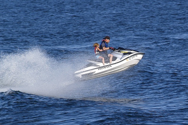What to Expect From Lake Powell Resorts With Water Activities