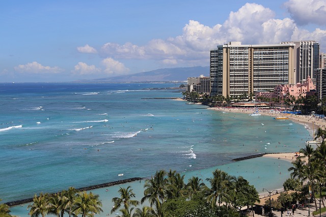 Where to Stay in Waikiki Honolulu for Beachfront Experience