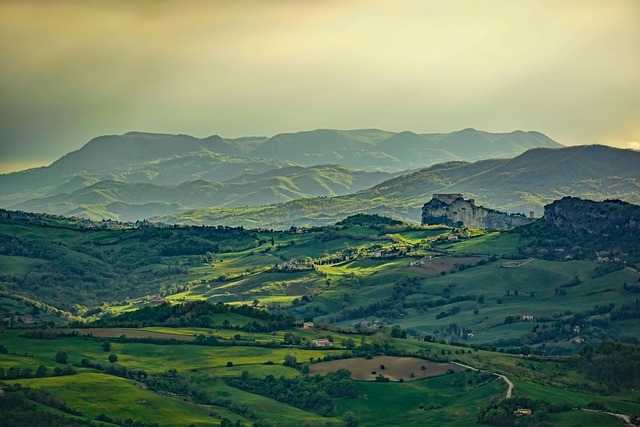San Marino Scenic Lodges With Hill Views