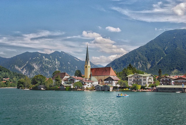 Mountain Villas for European Routes