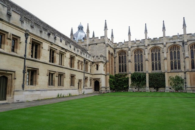 Oxford Hotels for Historic Corners